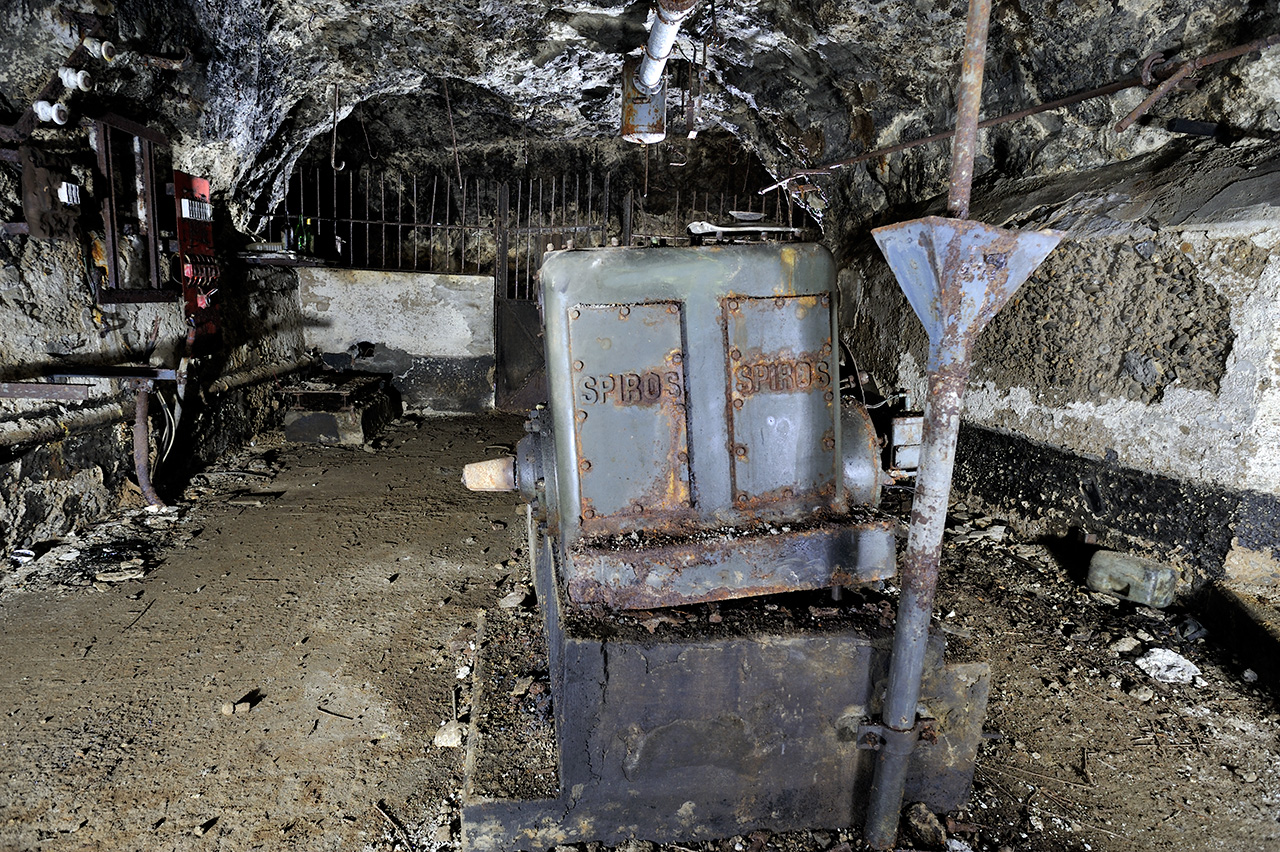 Machine SPIROS.