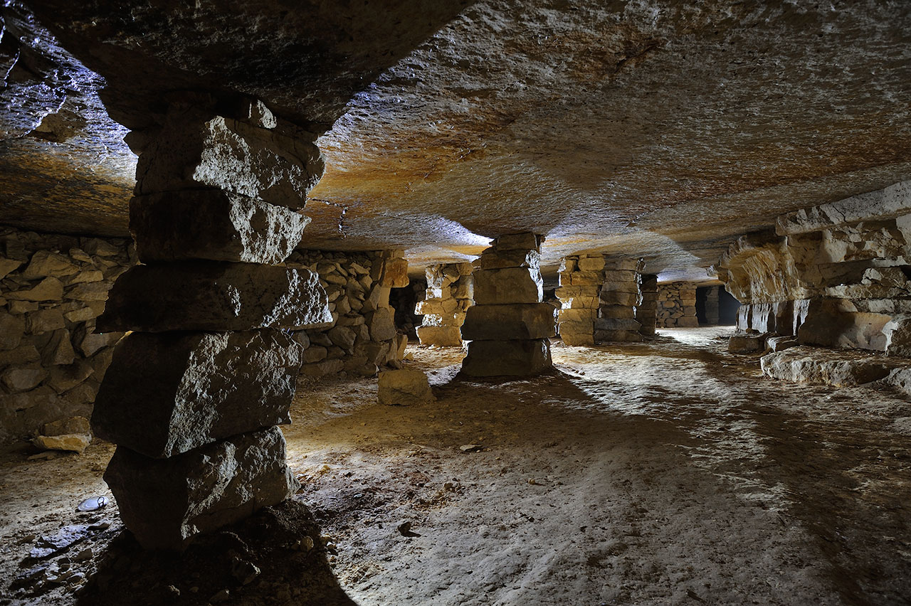 Piliers à bras