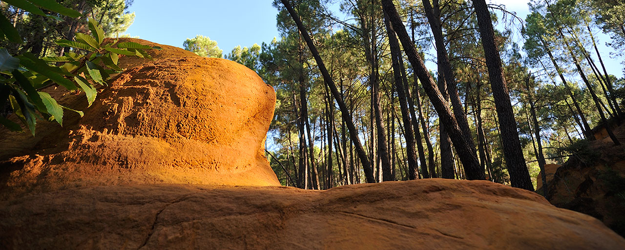 Le ruisseau, carrière souterraine d'ocre.