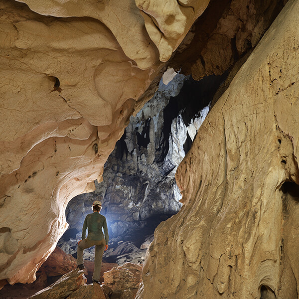 Exploration spéléologique au Laos - district de Kasi - EEGC.
